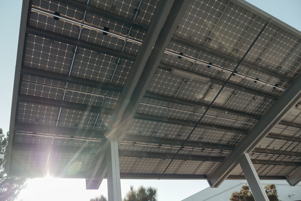 Panneaux solaires : rentabilité, prix, aides en 2026 - Les fondamentaux de la rentabilité des panneaux solaires en 2026