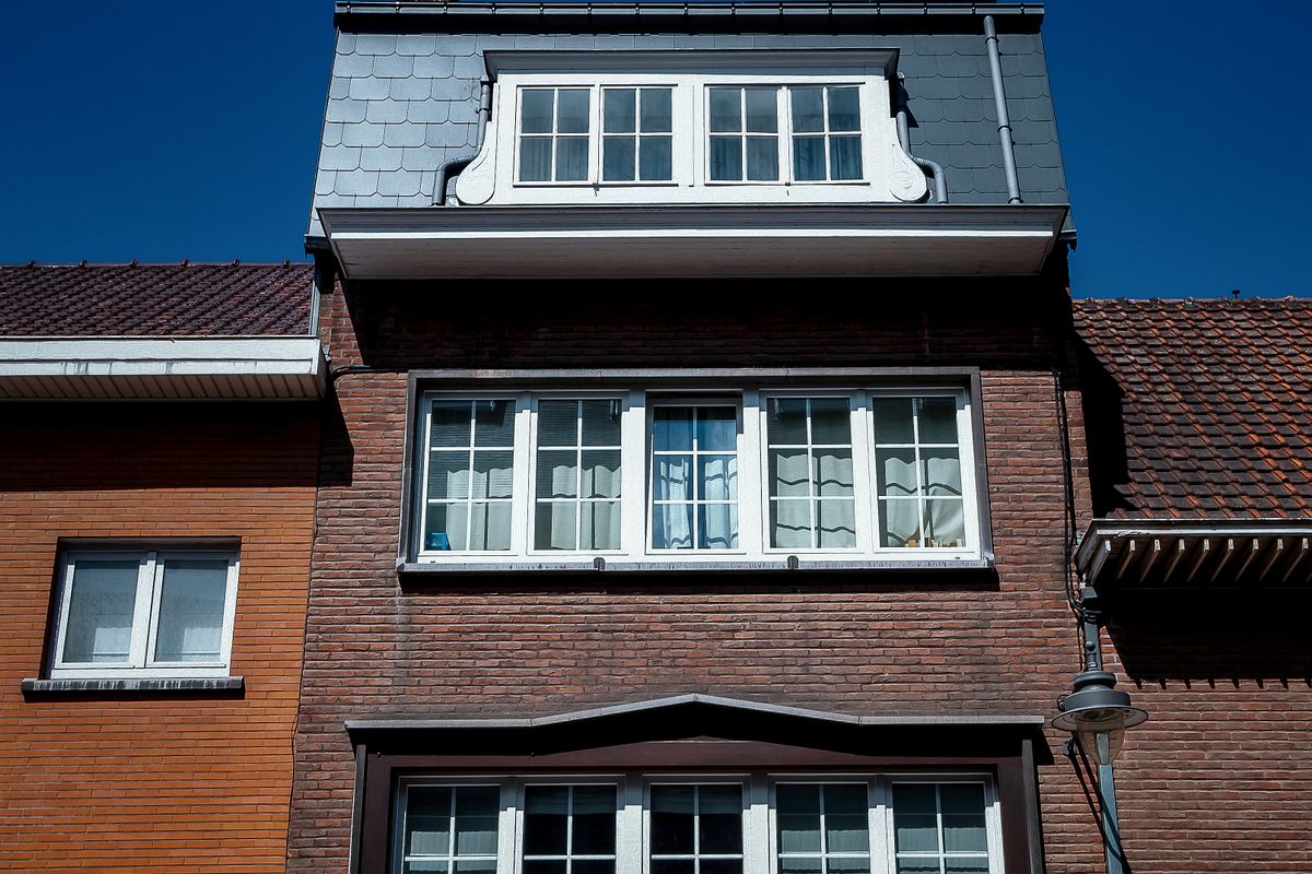 Surélévation de maison : prix et faisabilité en 2026